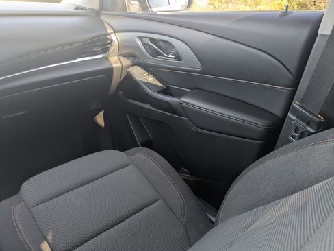 Used 2021 Chevrolet Traverse LS w/ LPO, Floor Liner Package image 22