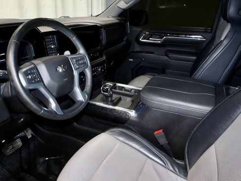 Used 2023 Chevrolet Silverado 1500 RST w/ Convenience Package II image 25