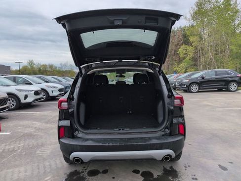 Certified 2023 Ford Escape Active AWD/4WD image 16