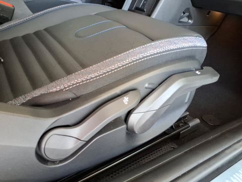 Used 2025 MINI Cooper S FWD image 20