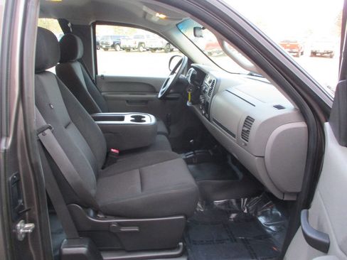 Used 2012 Chevrolet Silverado 1500 W/T image 20