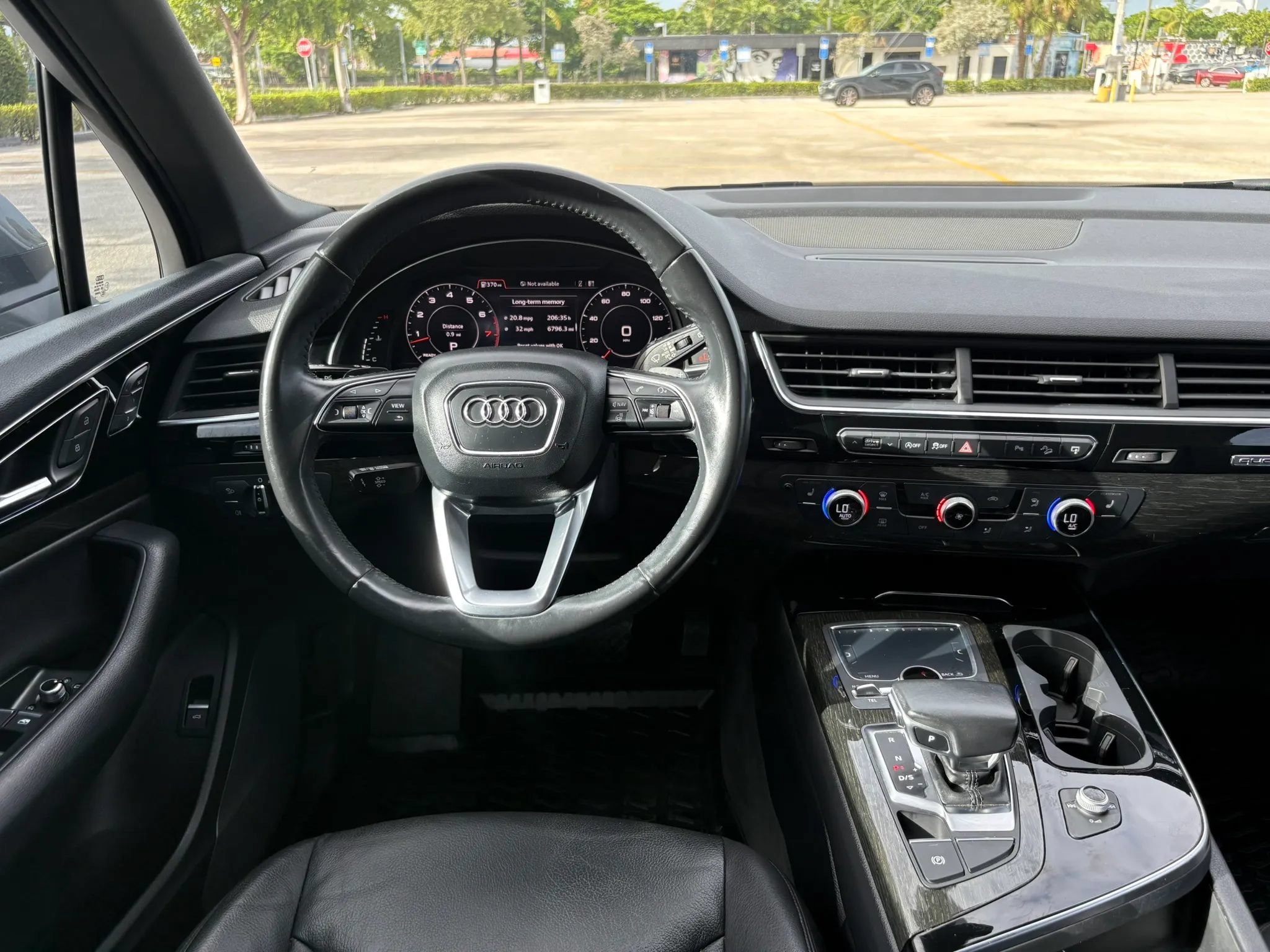 Used 2017 Audi Q7 3.0T Premium Plus w/ Premium Plus Package AWD/4WD image 33