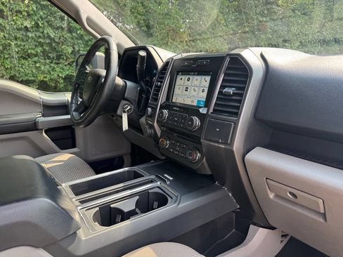Used 2018 Ford F150 XLT w/ Equipment Group 301A Mid AWD/4WD image 13