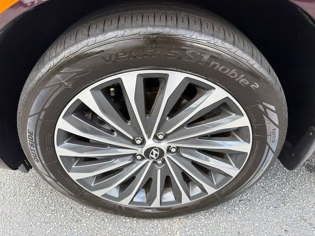 Used 2025 Hyundai Palisade Calligraphy FWD image 11
