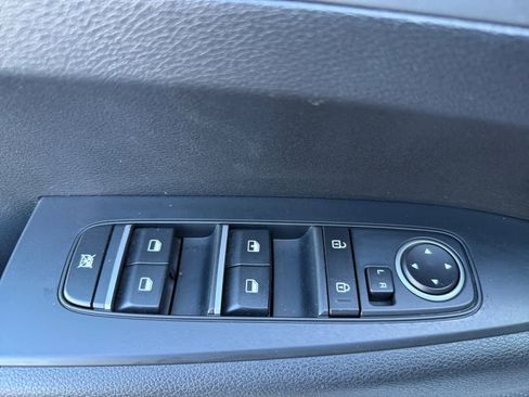 Used 2019 Kia Forte LXS image 23