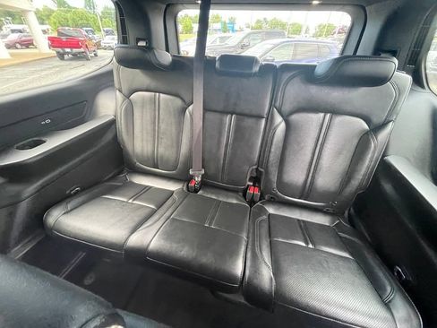Used 2022 Jeep Wagoneer Series II AWD/4WD image 11
