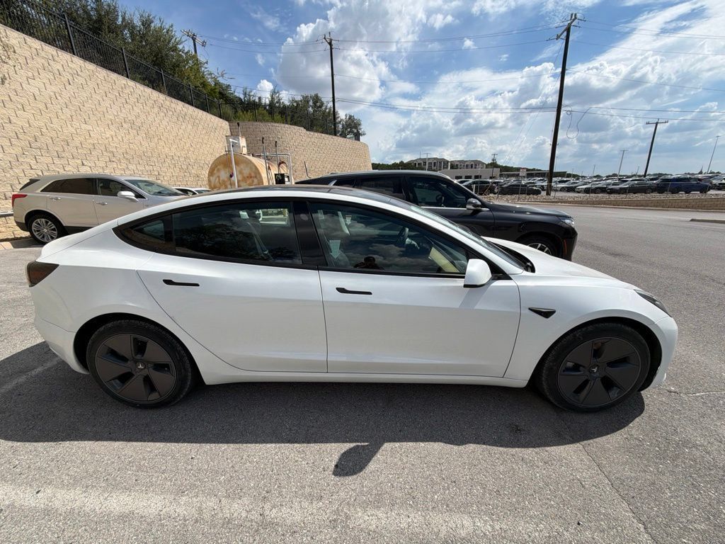 Used 2023 Tesla Model 3 Standard Range RWD image 3
