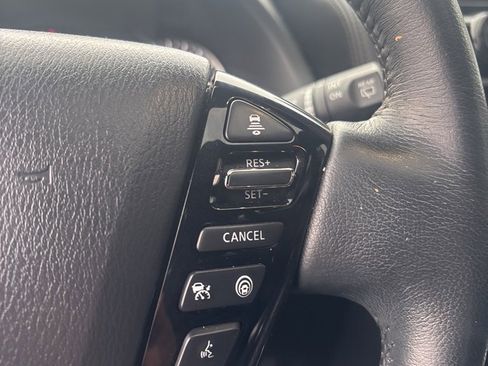 Used 2022 Nissan Armada SL w/ Midnight Edition Package image 16