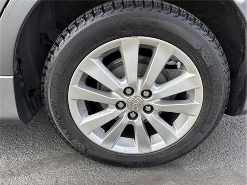 Used 2010 Toyota Corolla S image 17