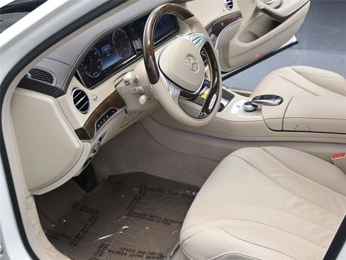 Used 2016 Mercedes-Benz S 550 Sedan image 5