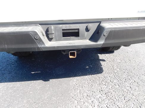 Used 2022 Ford F150 XL w/ Equipment Group 101A High RWD image 5