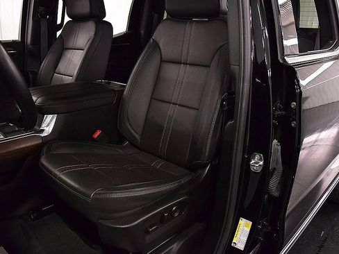 Used 2024 Chevrolet Silverado 1500 High Country w/ Z71 Off-Road Package image 29