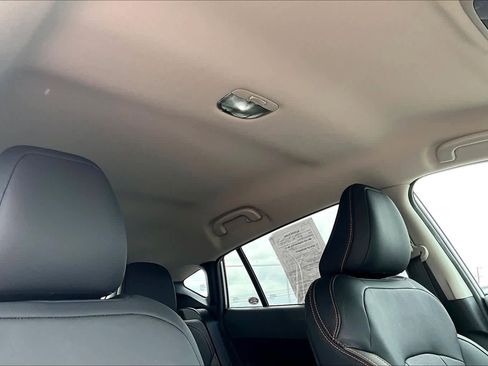 Used 2025 Subaru Crosstrek 2.5i Limited w/ Crosstrek Mirror Package AWD/4WD image 14