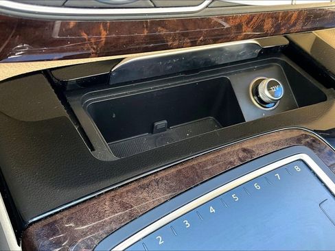 Used 2017 Audi Q7 3.0T Prestige image 31