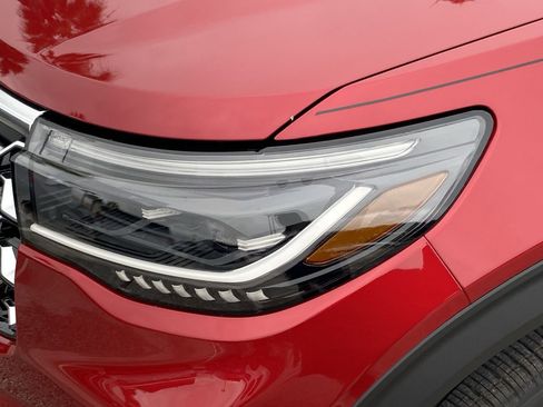 New 2026 Ford Explorer Platinum w/ LUX Leather Package image 6