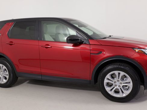 Used 2023 Land Rover Discovery Sport S image 22
