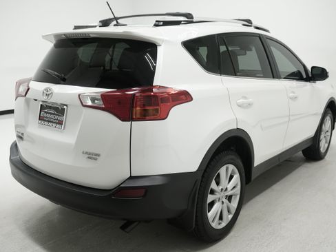 Used 2014 Toyota RAV4 Limited w/ Technology Package AWD/4WD image 4