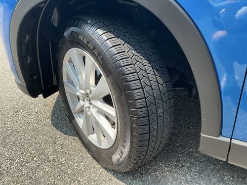 Used 2013 MAZDA CX-5 Touring w/ Touring Tech Pkg AWD/4WD image 8