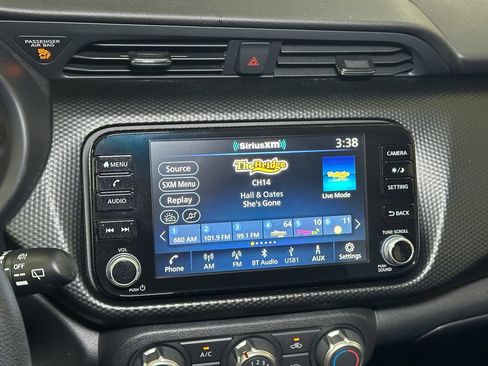 Used 2023 Nissan Kicks SV FWD image 28