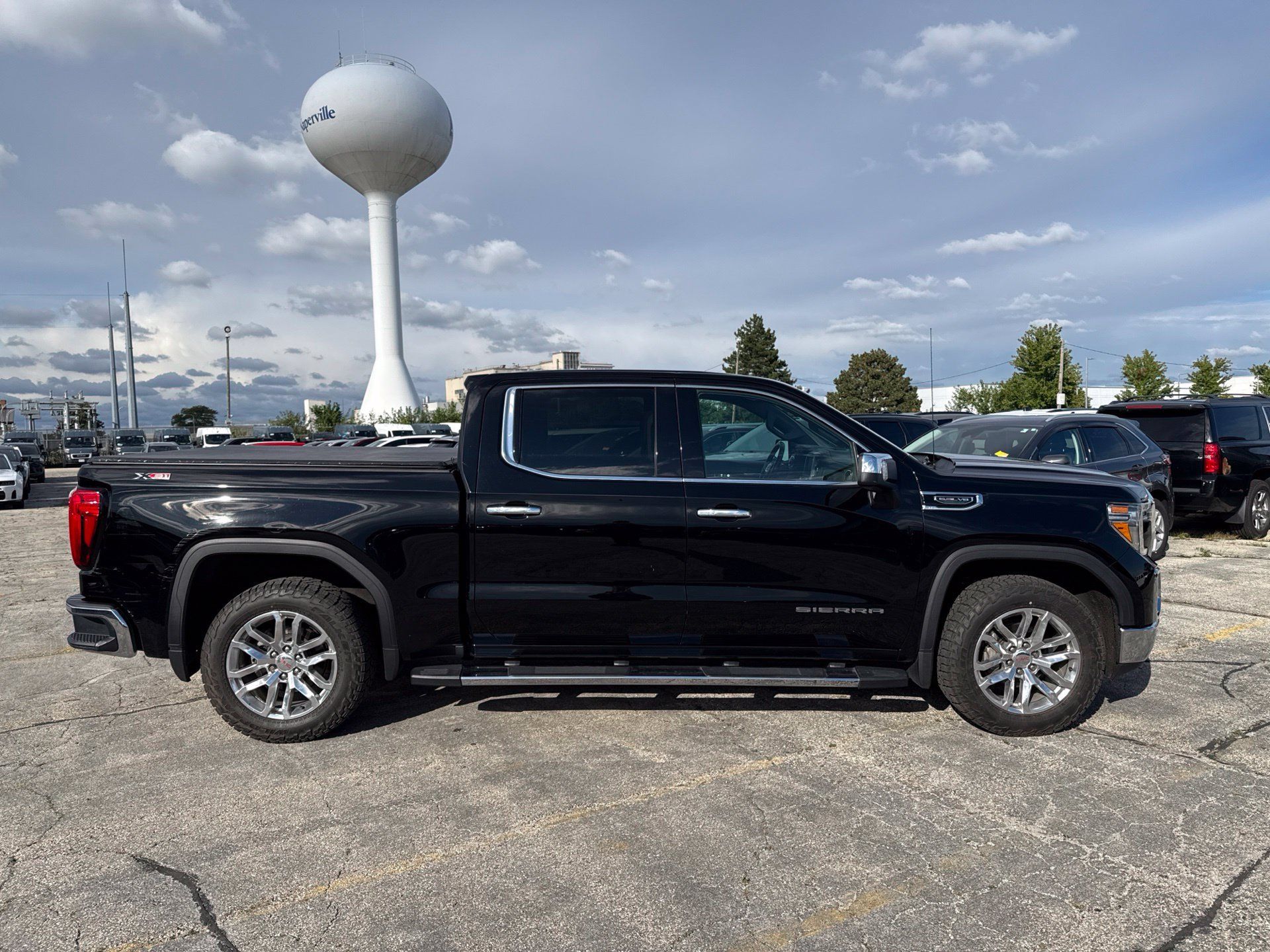 Used 2019 GMC Sierra 1500 SLT w/ SLT Premium Package AWD/4WD image 5