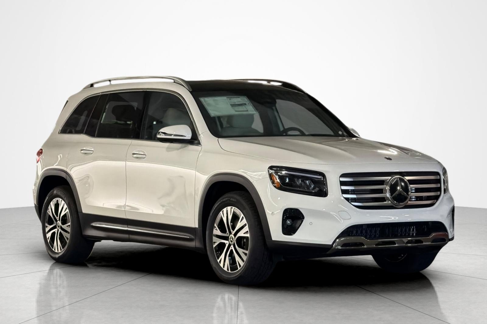 New 2026 Mercedes-Benz GLB 250 image 7