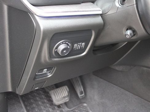 Used 2022 Jeep Grand Cherokee L Overland w/ MOPAR Finishing Package image 27