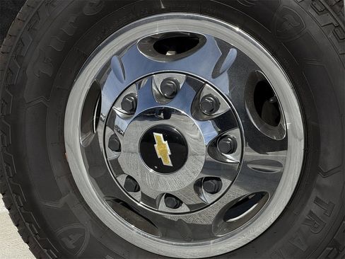 Used 2022 Chevrolet Silverado 3500 LT w/ All Star Edition image 9