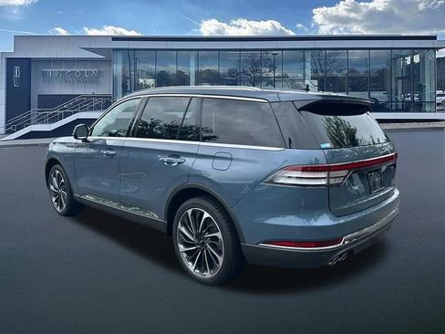 New 2026 Lincoln Aviator Reserve AWD/4WD image 5
