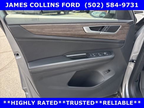 Used 2024 Volkswagen Atlas SEL AWD/4WD image 19
