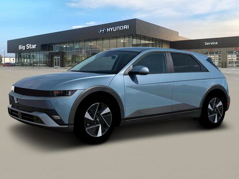 New 2026 Hyundai Ioniq 5 SE image 2