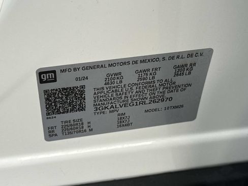 Used 2024 GMC Terrain SLT AWD/4WD image 31