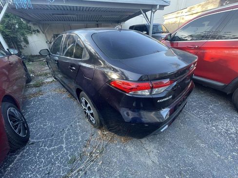 Used 2020 Toyota Corolla LE FWD image 20