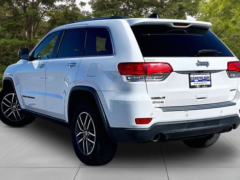 Used 2018 Jeep Grand Cherokee Limited image 4