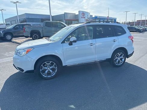Used 2016 Subaru Forester 2.5i Touring w/ Eyesight & Navigation System image 14