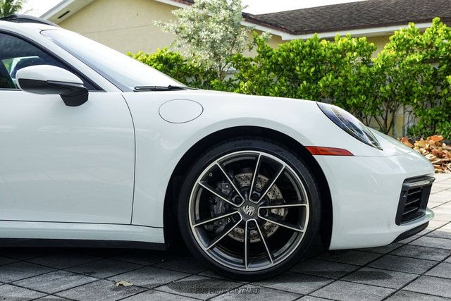 Used 2020 Porsche 911 Carrera RWD image 11