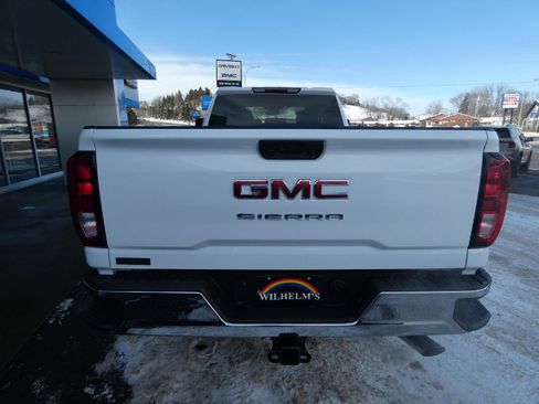 New 2026 GMC Sierra 3500 Pro image 4