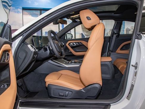 Used 2025 BMW 230i xDrive Coupe w/ Premium Package image 20