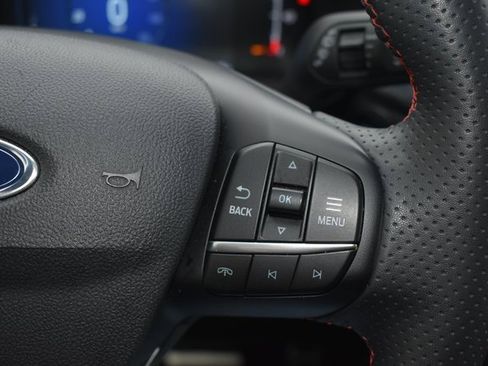 Used 2023 Ford Escape ST-Line image 19