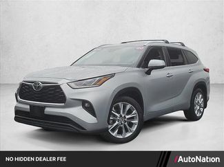 Used 2020 Toyota Highlander Limited AWD/4WD video 1