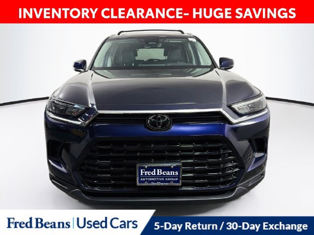 Used 2024 Toyota Grand Highlander AWD image 2