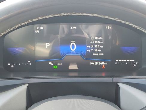 Used 2024 Volkswagen Taos SE FWD image 9