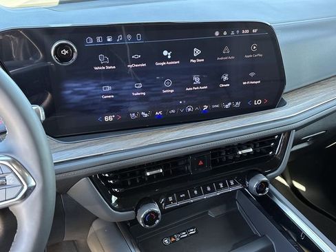 New 2026 Chevrolet Suburban High Country RWD image 15