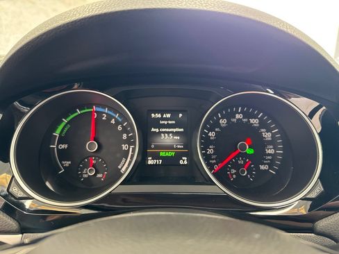 Used 2016 Volkswagen Jetta SEL Premium FWD image 32