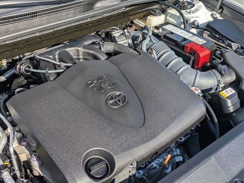 Certified 2020 Toyota Camry XSE image 21