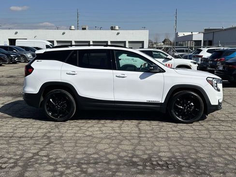 Certified 2023 GMC Terrain SLT w/ Elevation Edition image 6