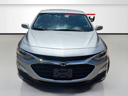 Used 2024 Chevrolet Malibu RS FWD image 2