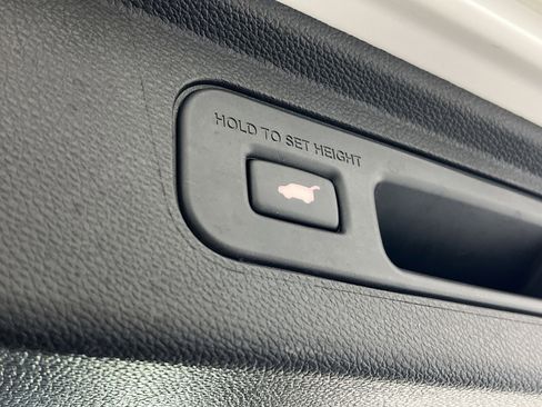 Used 2025 Honda Odyssey Touring image 27