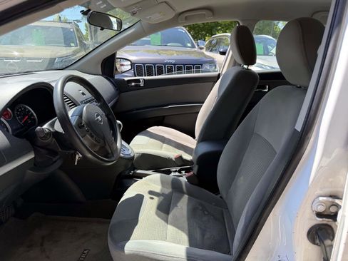 Used 2012 Nissan Sentra 2.0 SR FWD image 17