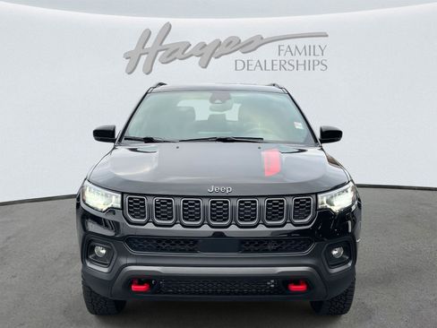 Certified 2024 Jeep Compass Trailhawk w/ Trailhawk Convenience Group image 7