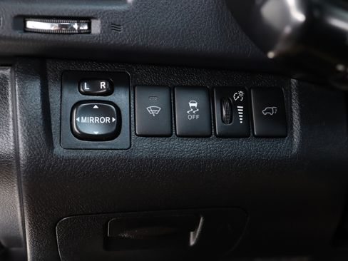 Used 2013 Toyota Highlander Limited image 56